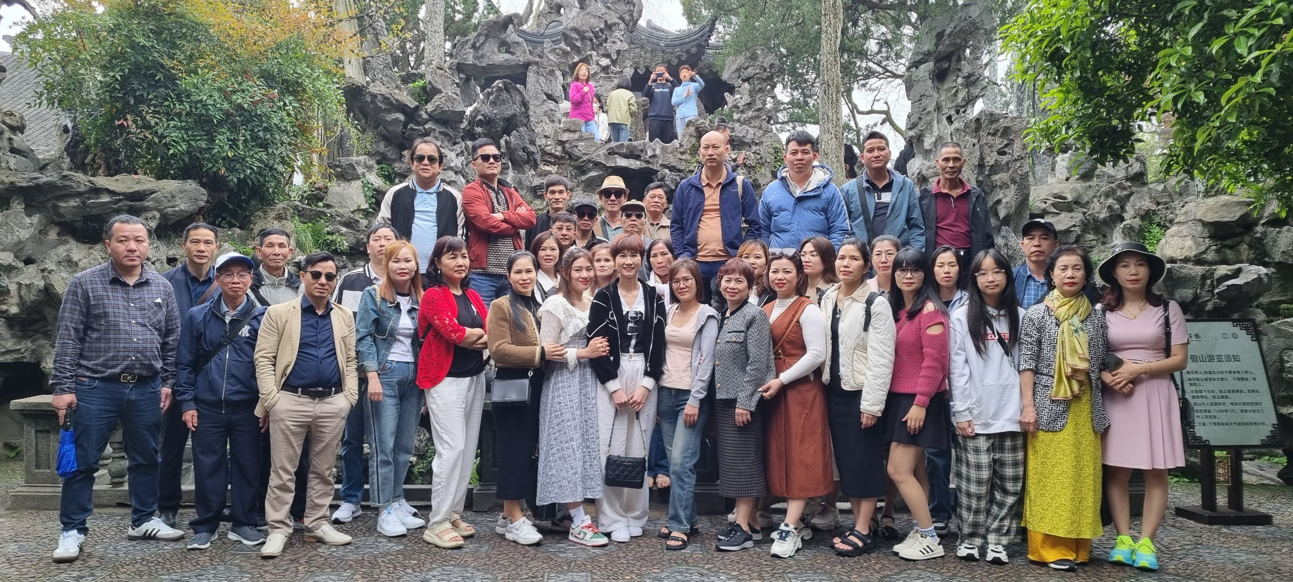 Đoàn miền Bắc tại Sư Tử Lâm